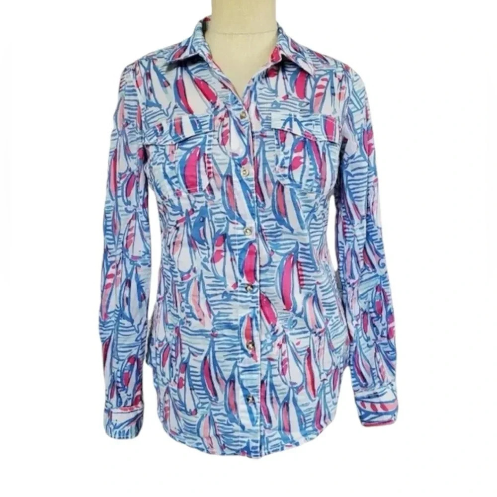 LILLY PULITZER EUC WOMENS PINK BUTTON BLUE COTTON TOP SHIRT BLOUSE SIZE 2
